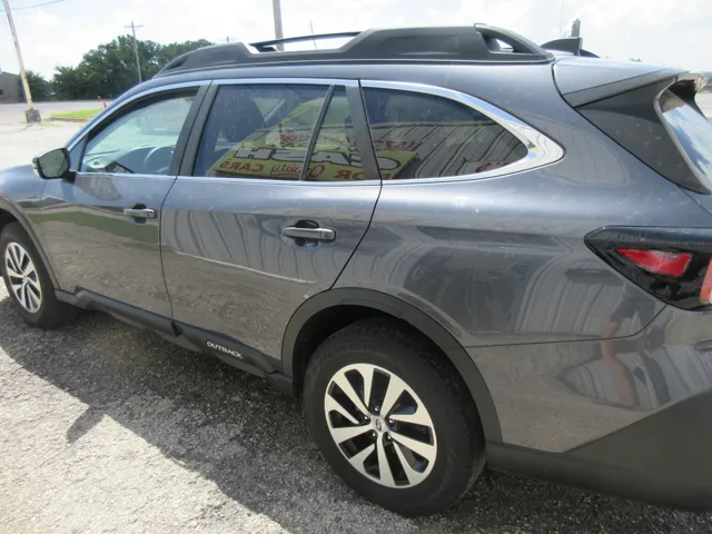 2022 Subaru Outback Premium - Photo 7