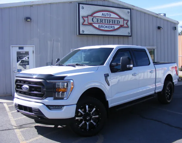 2023 Ford F-150 XLT's photo