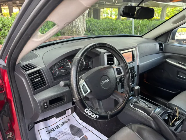 2010 Jeep Grand Cherokee Laredo - Photo 11