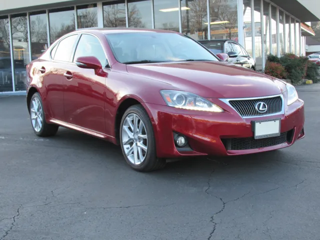 2012 Lexus IS Base's photo