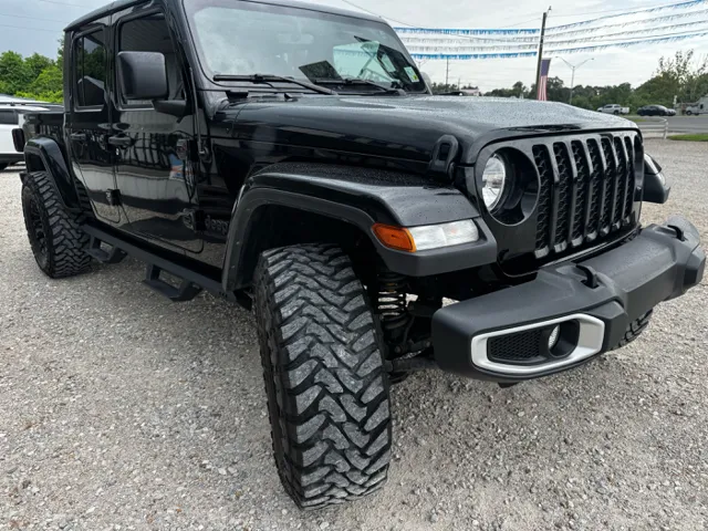 2022 Jeep Gladiator Sport photo 9