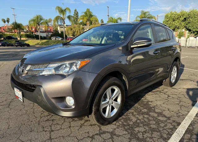 2014 Toyota RAV4 XLE