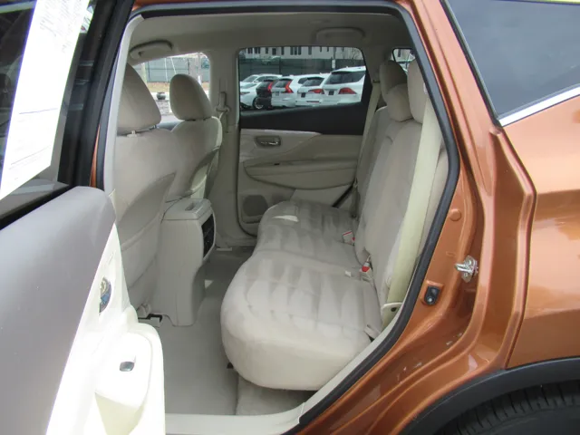 2015 Nissan Murano S - Photo 11