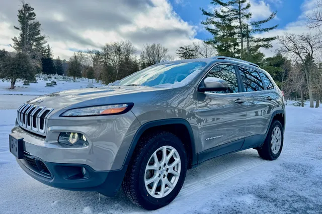 2017 Jeep Cherokee Latitude's photo
