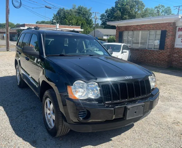 2010 Jeep Grand Cherokee Laredo 4WD's photo