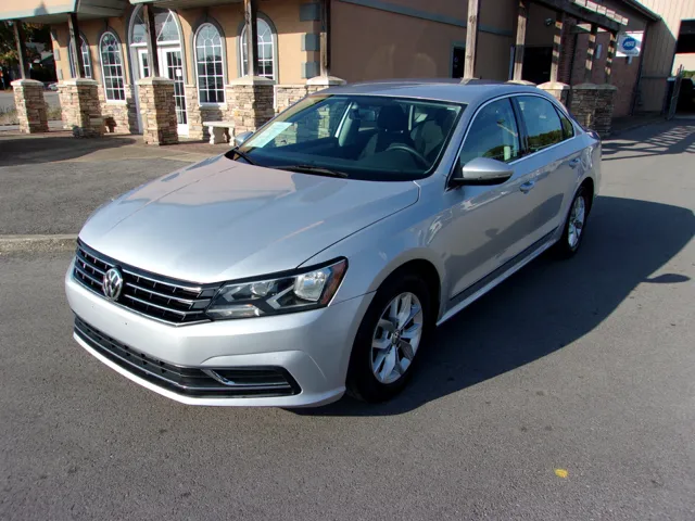 2017 Volkswagen Passat S