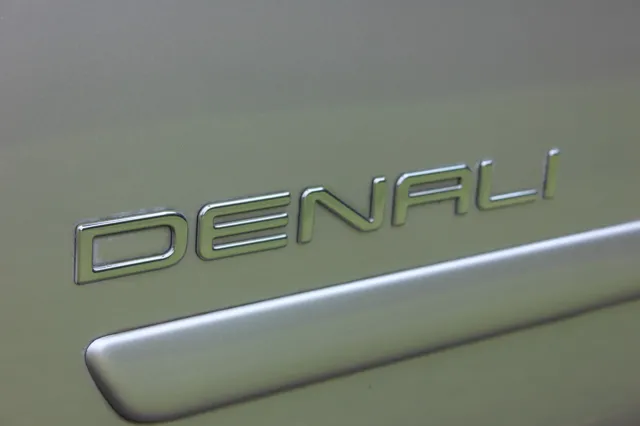 2008 GMC Envoy Denali - Photo 43