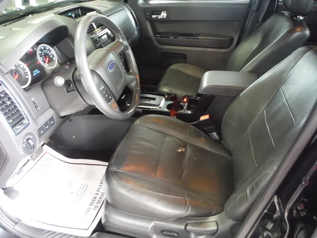 2011 Ford Escape Limited - Photo 6
