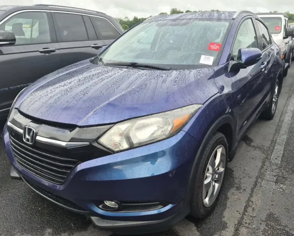 2017 Honda HR-V EX-L Navi AWD's photo