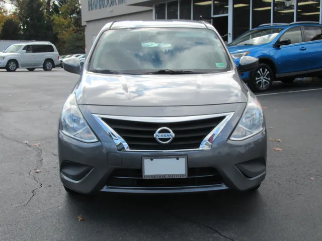 2018 Nissan Versa Sedan SV