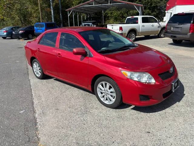 2009 Toyota Corolla LE photo 2