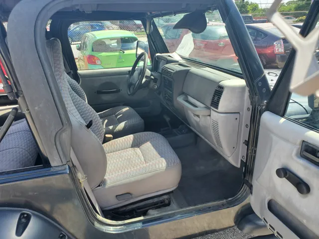 2018 Subaru Forester Premium photo 13