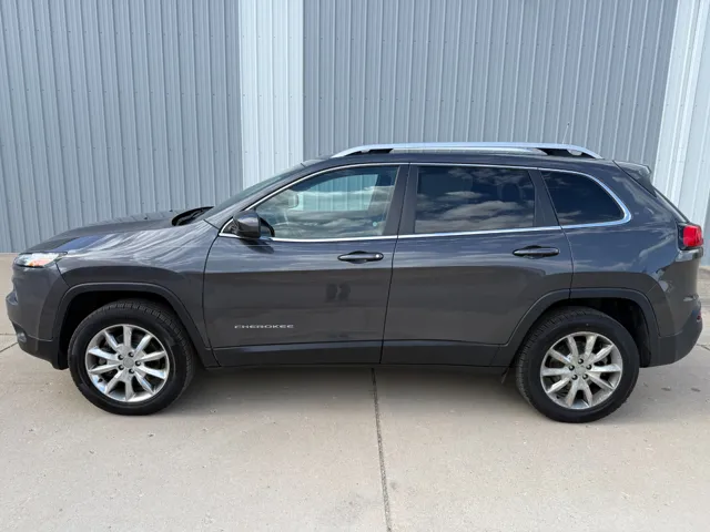 2017 Jeep Cherokee Latitude 4X4's photo