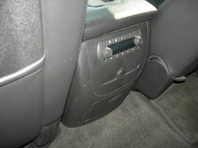 2013 Chevrolet Tahoe LT - Photo 16