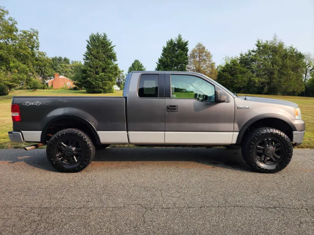 2006 Ford F-150 XLT photo 5