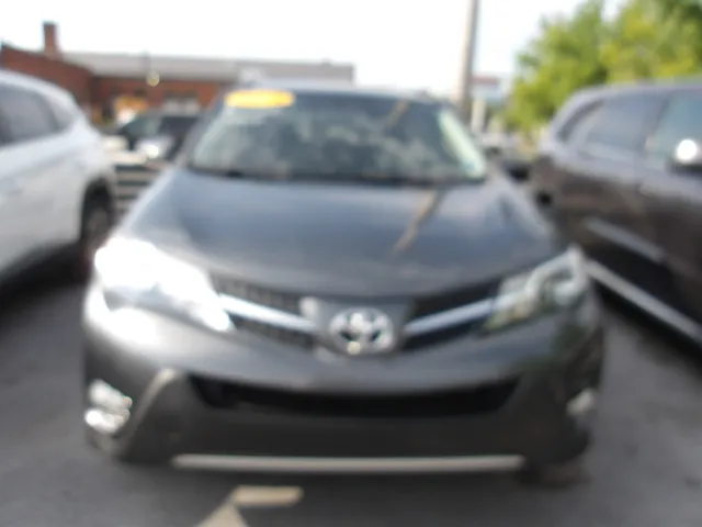 2013 Toyota RAV4 XLE