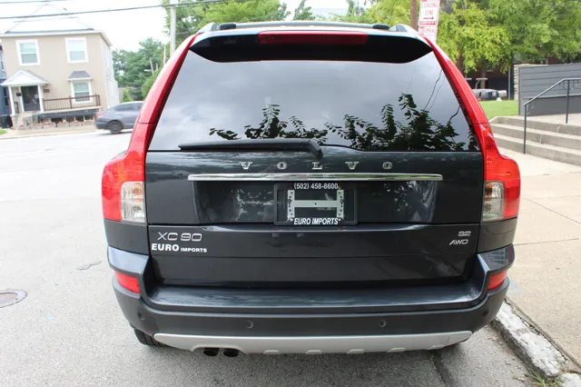 2010 Volvo XC90 AWD photo 6