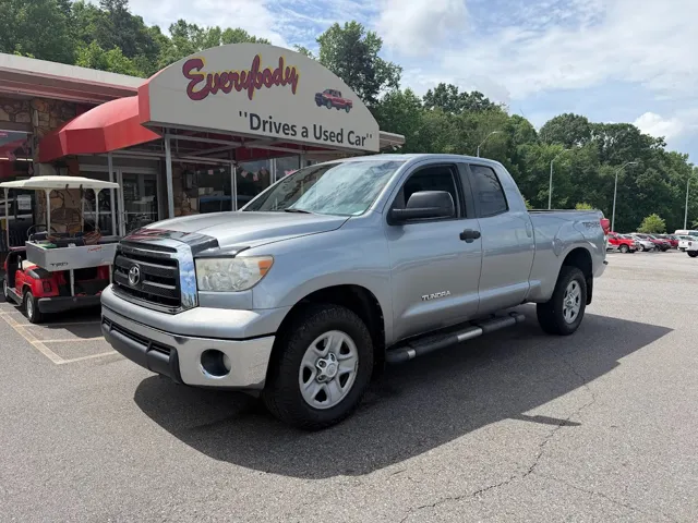 2013 Toyota Tundra 4.6 Auto 4WD Tundra Grade Double Cab's photo