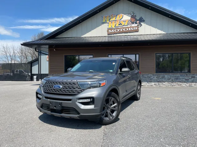 2021 Ford Explorer XLT 4WD's photo