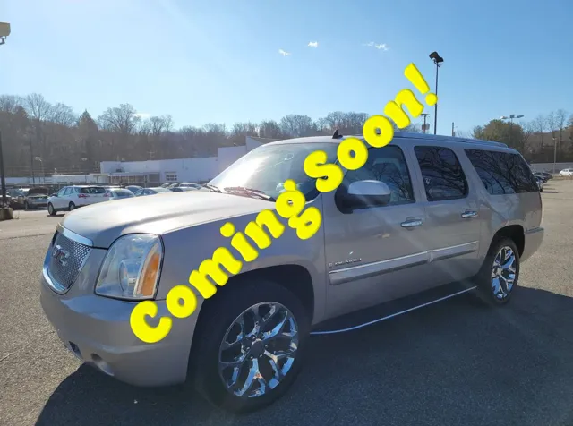2008 GMC Yukon XL Denali's photo