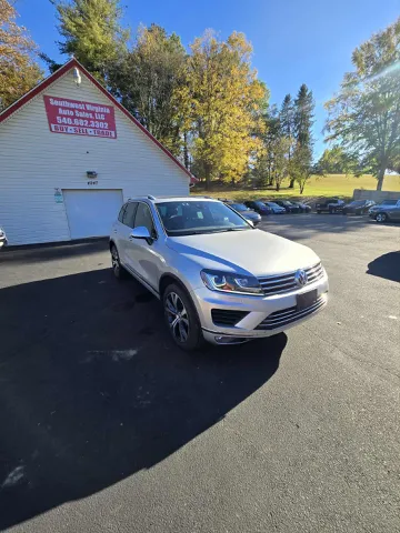 2017 Volkswagen Touareg Wolfsburg Edition