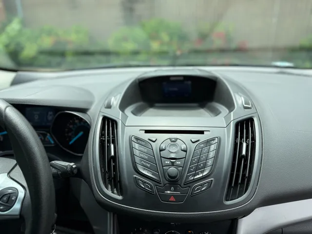 2015 Ford Escape SE - Photo 27