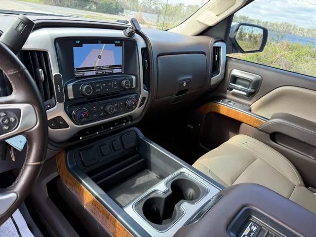 2017 GMC Sierra 1500 SLT - Photo 15