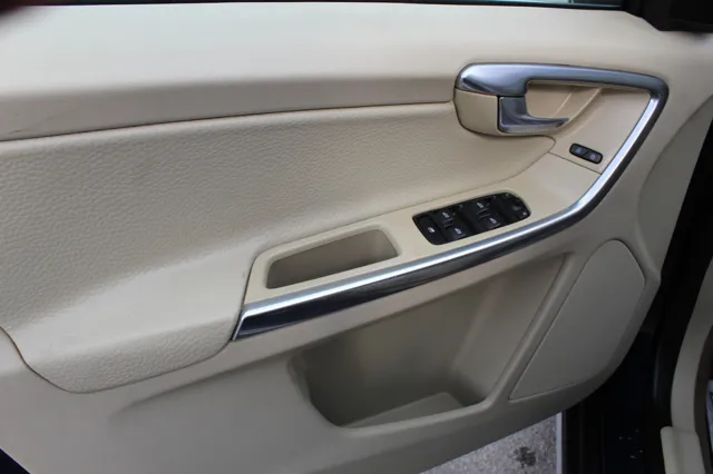 2012 Volvo XC60 3.2 - Photo 13
