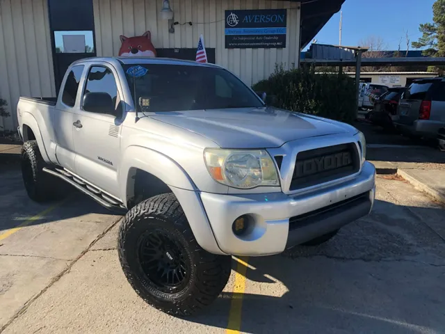 2006 Toyota Tacoma Base