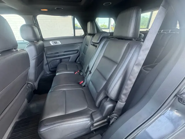 2015 Ford Explorer Limited - Photo 11