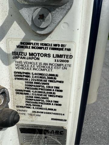 2009 Isuzu NPR