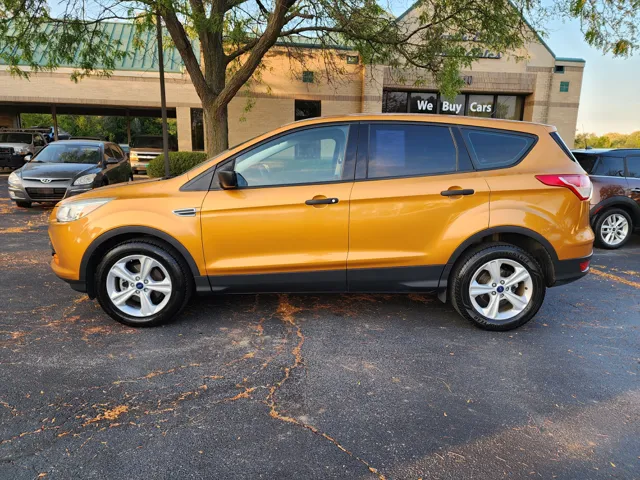 2016 Ford Escape S photo 4