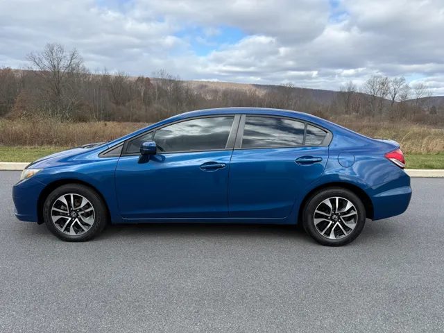 2014 Honda Civic LX photo 4