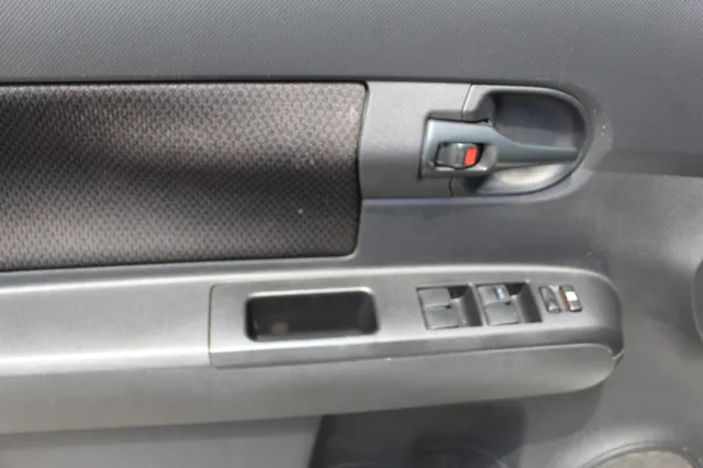 2009 Scion xB Base - Photo 11
