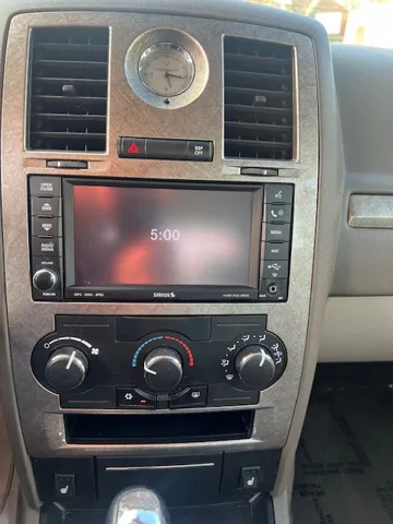 2008 Chrysler 300 Touring - Photo 15