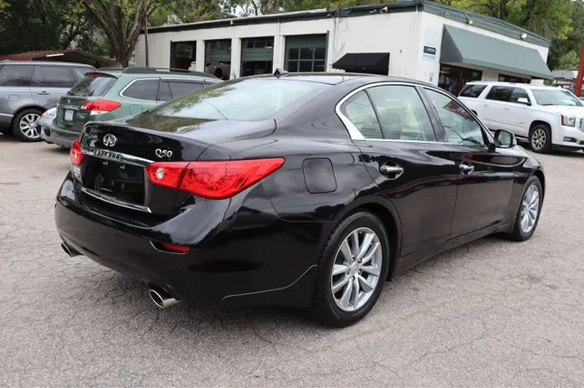 2016 Infiniti Q50 2.0t Premium AWD photo 3