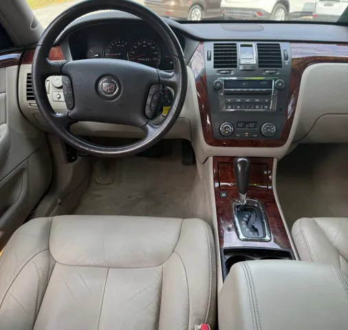 2007 Cadillac DTS V8 - Photo 11