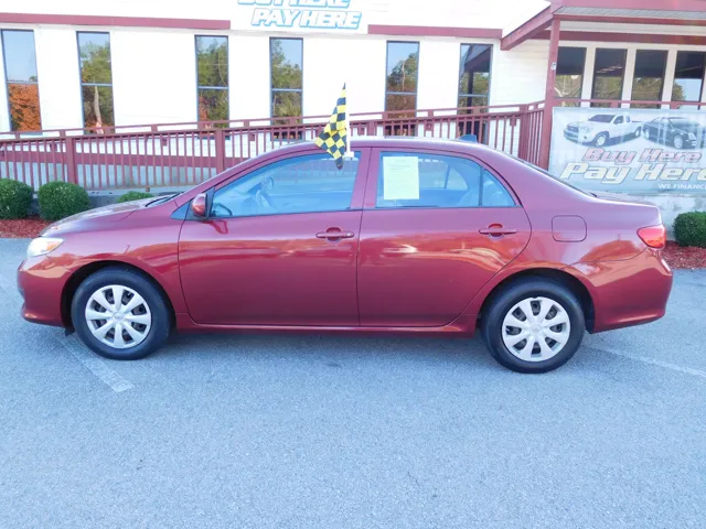 2009 Toyota Corolla's photo