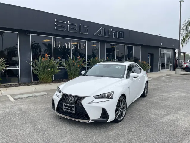 2019 Lexus IS 300 F SPORT's photo