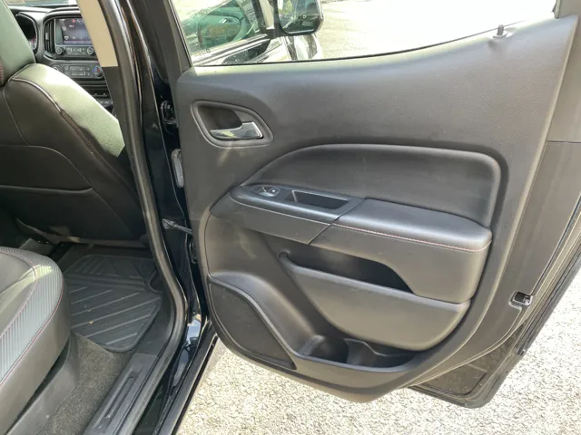 2015 GMC Canyon SLE - Photo 25