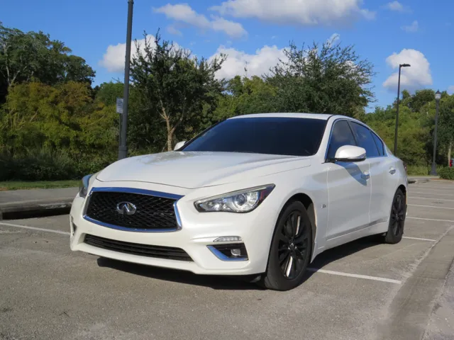 2018 INFINITI Q50 LUXE