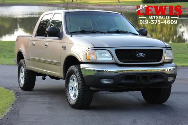 2003 Ford F-150 Lariat 4x4 SuperCrew's photo