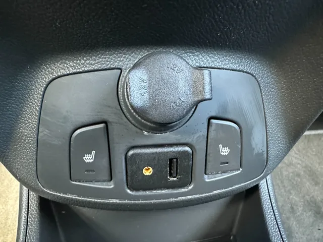 2016 Chevrolet Spark 2LT - Photo 18