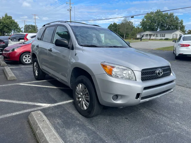 2008 Toyota RAV4 Base photo 4