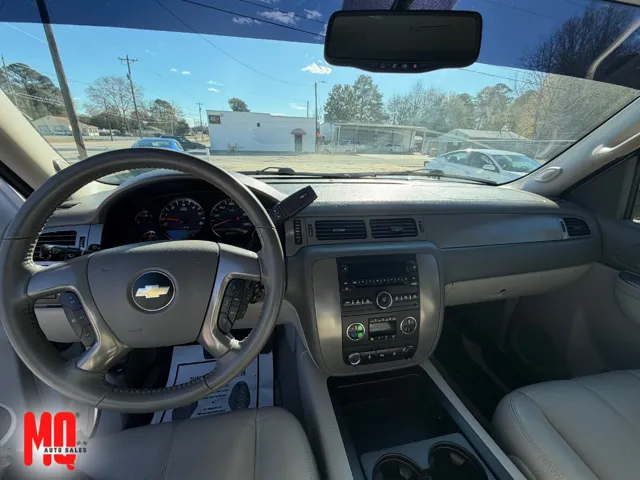 2011 Chevrolet Tahoe LT - Photo 12