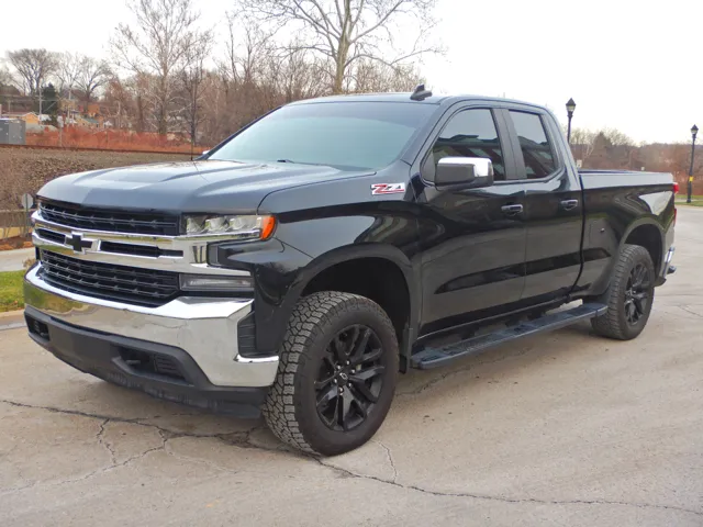 2020 Chevrolet Silverado 1500 LT's photo