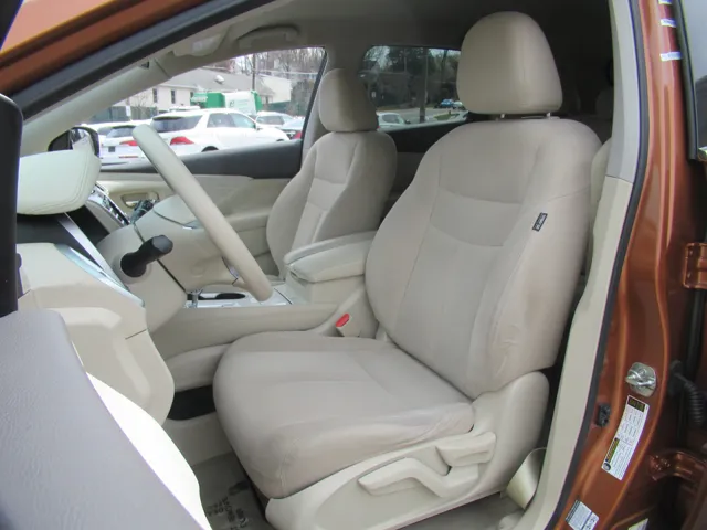 2015 Nissan Murano S - Photo 10