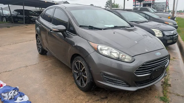 2015 Ford Fiesta SE