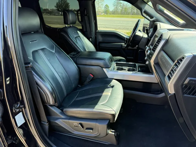 2020 Ford F-350 Super Duty Platinum - Photo 24