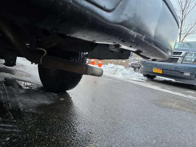 2012 Chevrolet Express Cargo Work Van - Photo 102